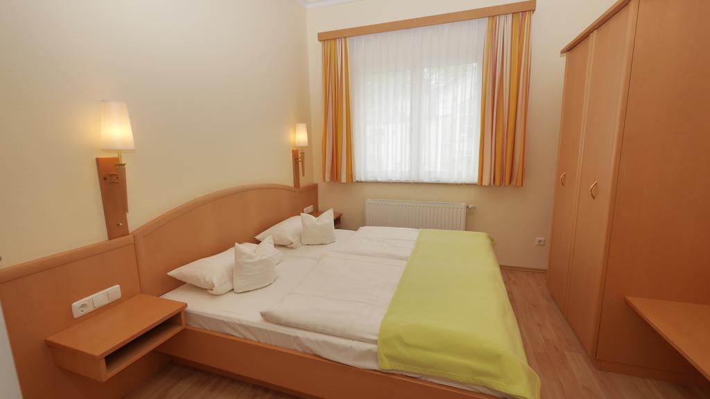 Hotel Garni Arte Vita Heringsdorf  Exterior photo