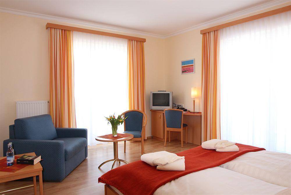 Hotel Garni Arte Vita Heringsdorf  Exterior photo
