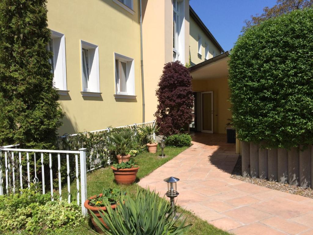 Hotel Garni Arte Vita Heringsdorf  Exterior photo