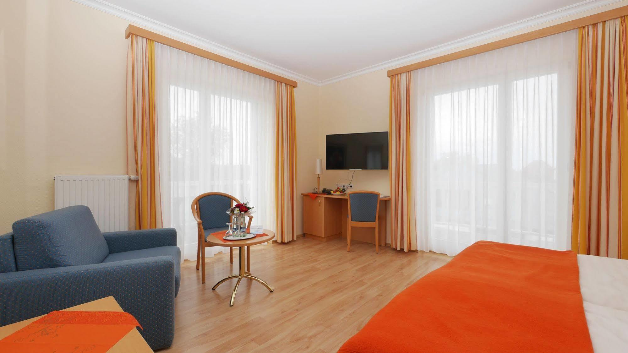 Hotel Garni Arte Vita Heringsdorf  Exterior photo