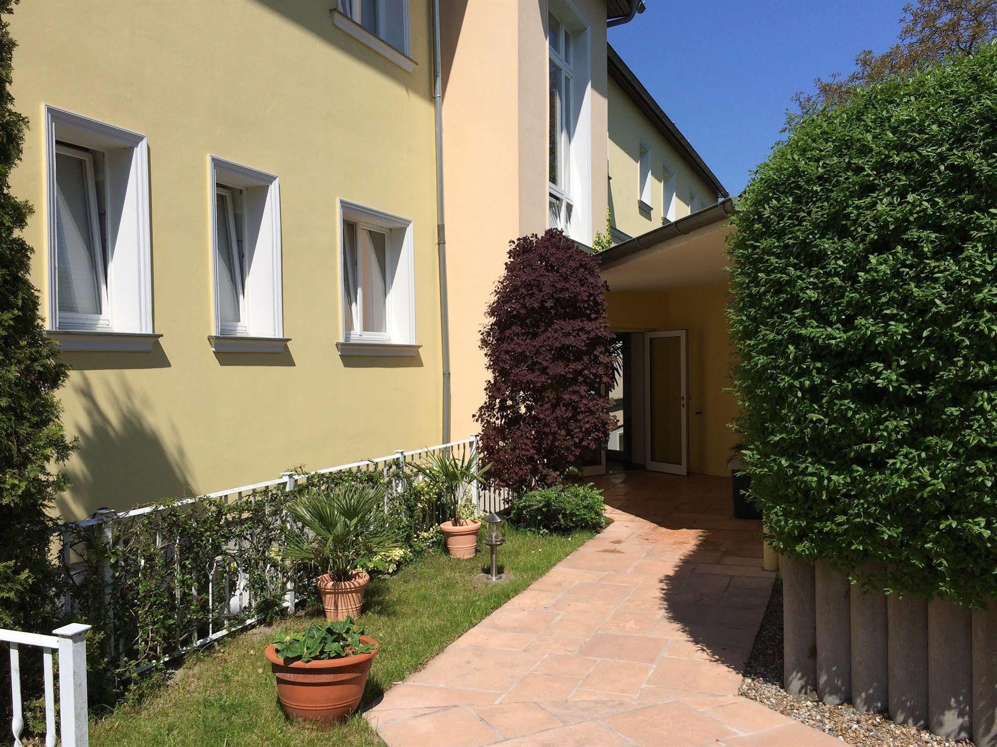 Hotel Garni Arte Vita Heringsdorf  Exterior photo