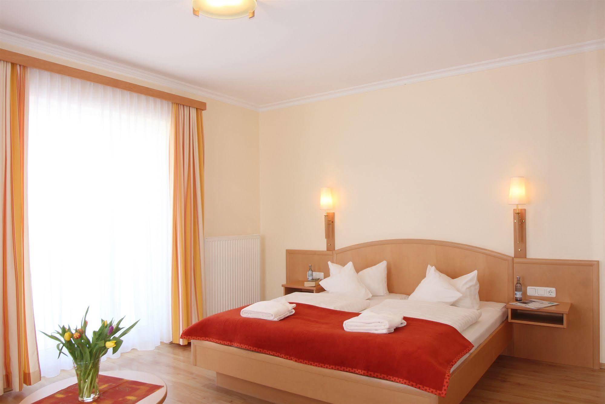 Hotel Garni Arte Vita Heringsdorf  Exterior photo